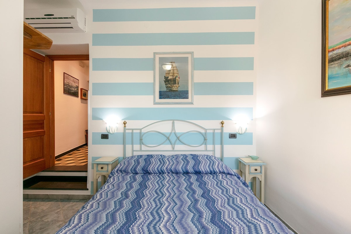 b5314b37-0b04-4541-a479-5345f92d9cd5